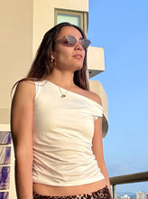 Load image into Gallery viewer, White Stretch One Shoulder Basic Top