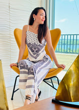 Load image into Gallery viewer, Printed Strapless Top and Pant Set