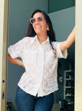 Load image into Gallery viewer, Lace Classic Blouse