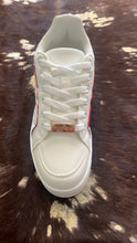 Load image into Gallery viewer, London Autumn Sneakers
