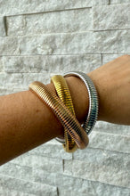 Load image into Gallery viewer, Tricolor Interwined Bracelet
