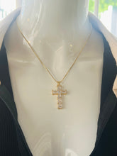 Load image into Gallery viewer, Rhinestones Cross Necklace
