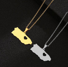 Load image into Gallery viewer, Mi Isla Stainless Steel Necklace
