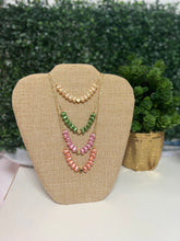 Load image into Gallery viewer, Heart &amp; Pearls Necklace
